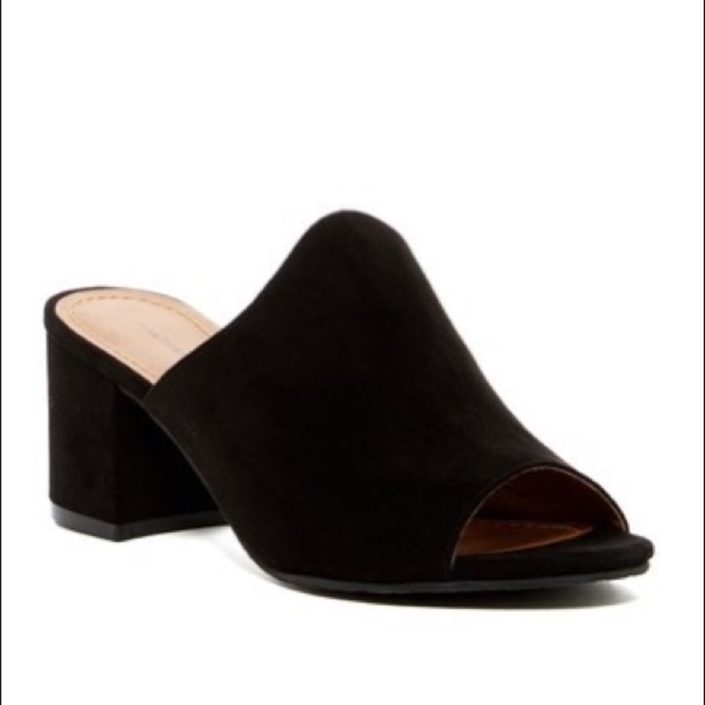 14th and Union black heel mule